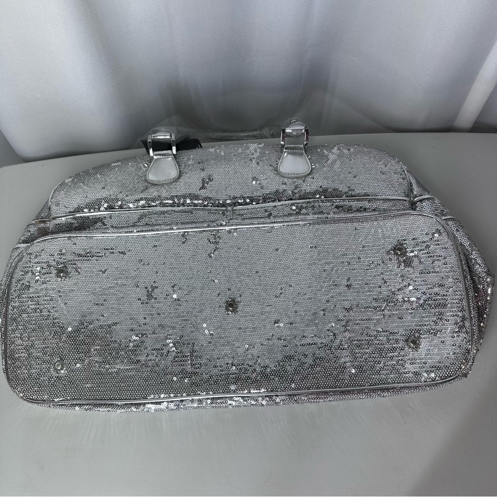 Joan Boyce Silver Sequin Weekender Travel Bag Glam Overnight NWT - Picture 15 of 16